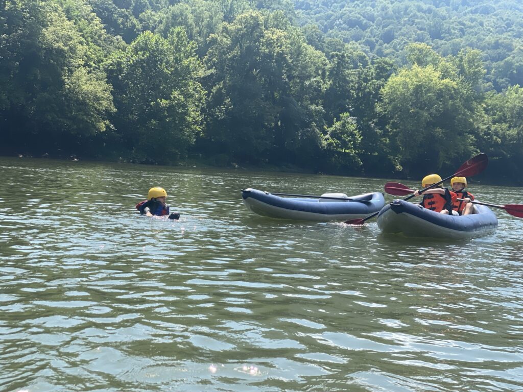 What to Expect on Your First Whitewater Rafting Trip