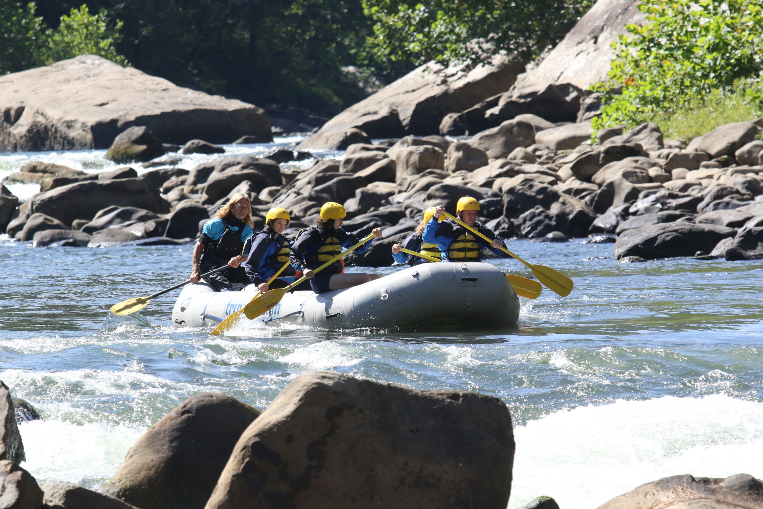 Beginner Guide to Whitewater Rafting in the New River Gorge